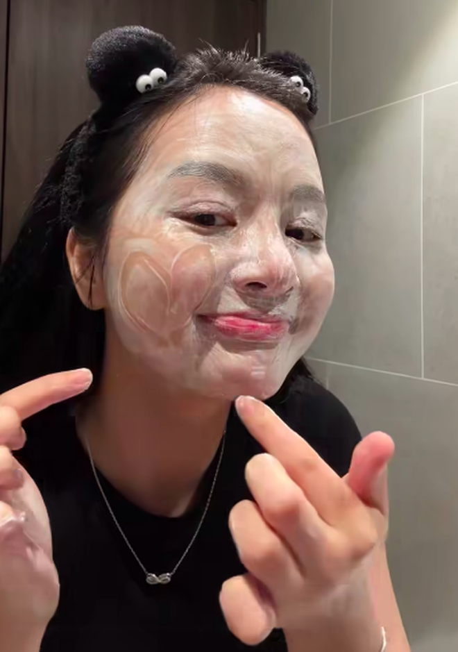 Gấm Kami’s No-Makeup Reveal Shocks Fans Who Don’t Recognize Her 1 anh chup man hinh 2024 12 08 luc 102126 17336314279491457891730