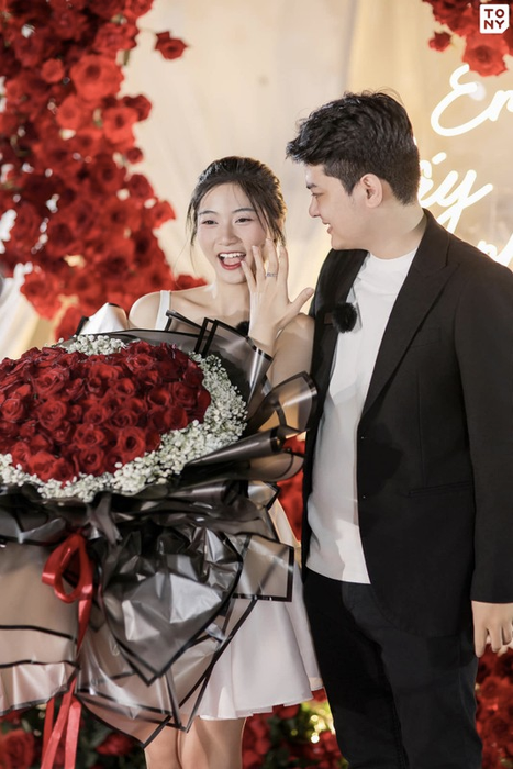 Win.D and Bống engagement