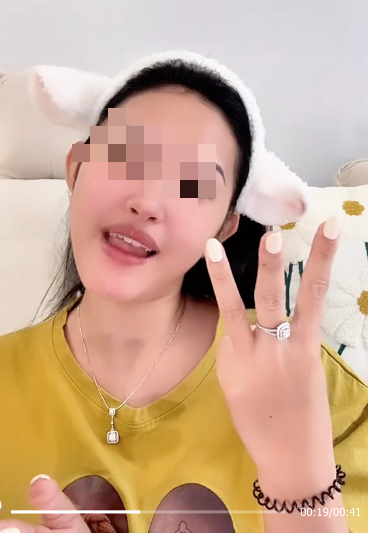 TikToker Claps Back at Critics Over ‘Sugar Daddy’ Content 2 edit anh chup man hinh 2024 12 21 luc 160437 17347742971201388344219