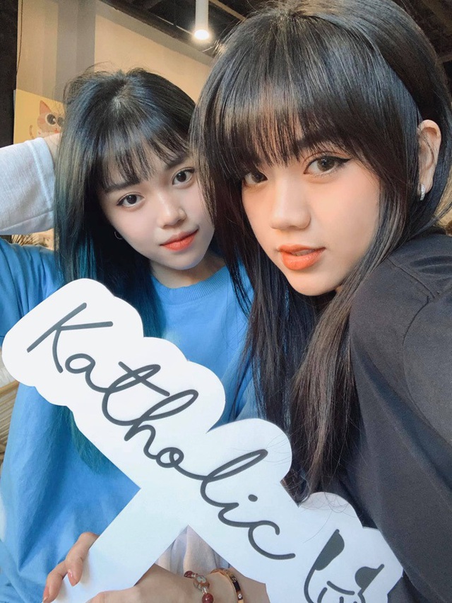 Bảo Hân Helia stuns in bold outfit showing off her curves