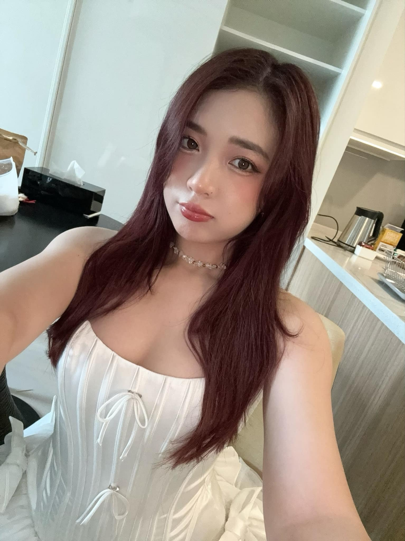 MC Phương Thảo’s Dress Malfunction Hits Again at AIC 2024 1 photo 1734076234403 17340762347691384839751