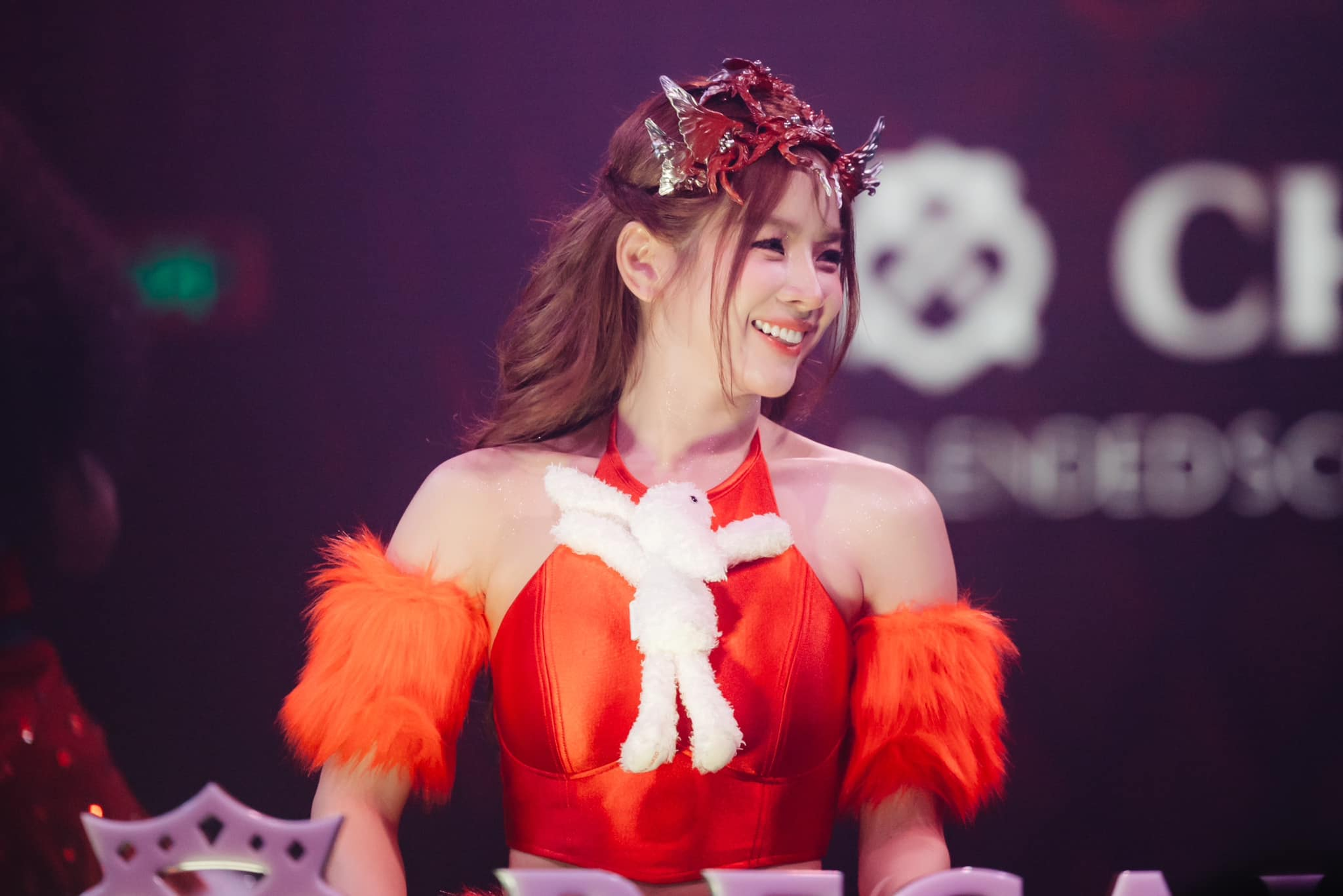 DJ Mie Turns Up the Heat After Breakup 1 DJ Mie performing on stage