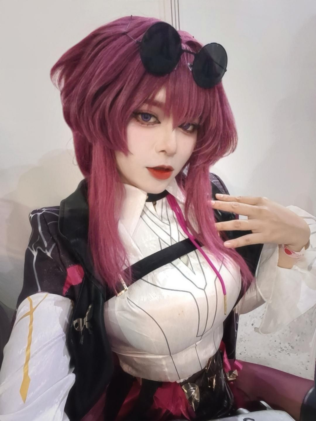 Cosplayer Mỹ Vân Stuns Fans with Casual Photos and Wushu Skills 4 photo 1735620484763 17356204849951773121016