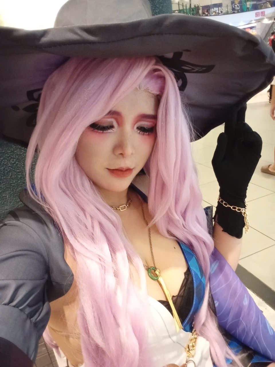 Cosplayer Mỹ Vân Stuns Fans with Casual Photos and Wushu Skills 5 photo 1735620514742 17356205149851090236079