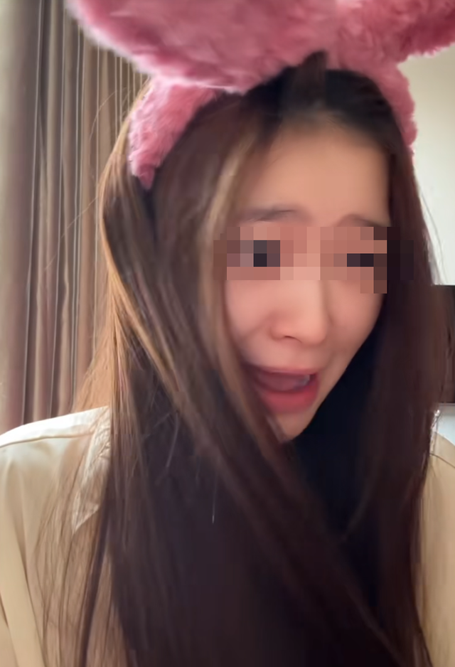 TikToker Reacts Shocked to Female Manager’s Huge Scam Arrest 3 TikToker BLMH reacting to news