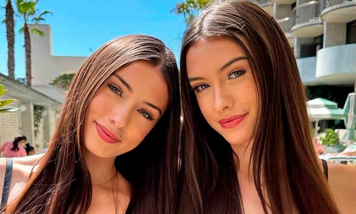 Twin Hot Girls April and Amelia Maddison Seek One Boyfriend Together 3 April and Amelia Maddison smiling together