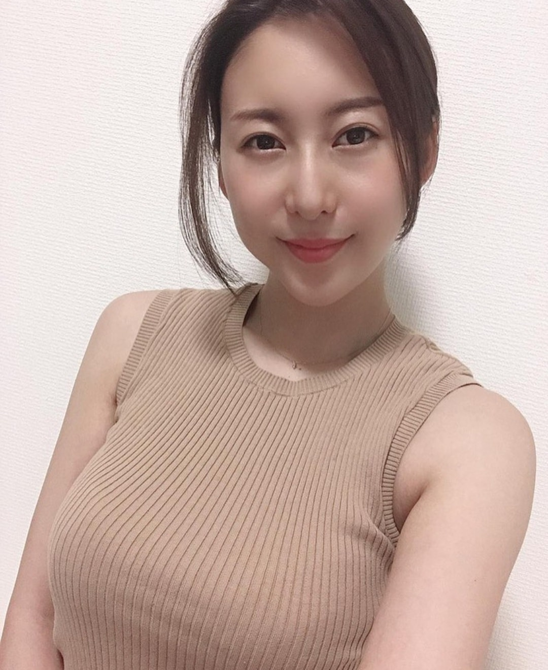 Yua Mikami’s Colleague Matsushita Saeko Quietly Switches Careers 3 Matsushita Saeko as YouTuber Noriko