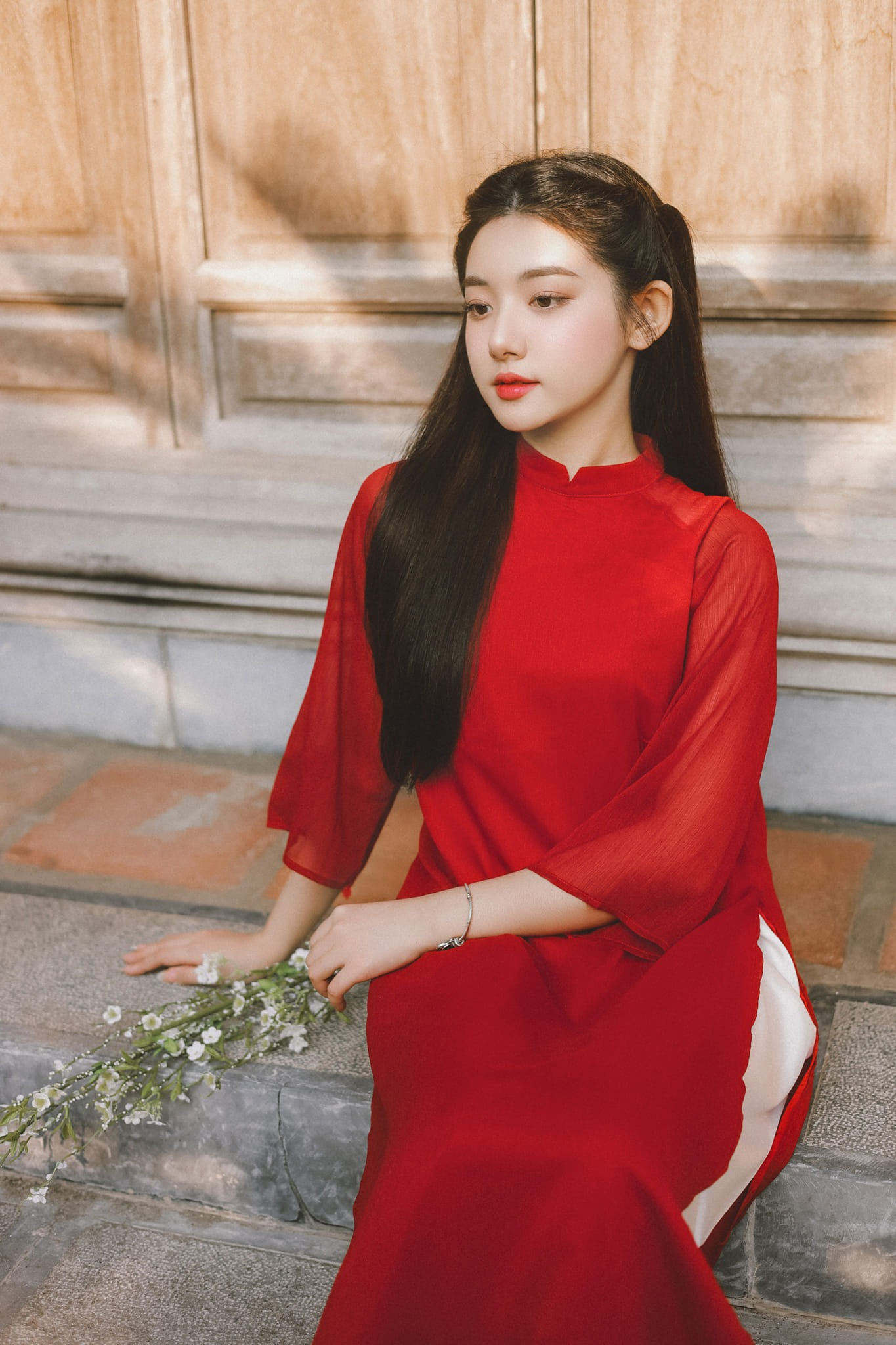 Quỳnh Trương in festive mood