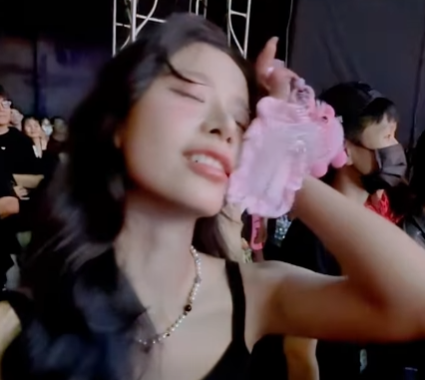 MisThy’s Onstage Kiss Shocks Streamer Bank 6 Bank reacting to the kiss