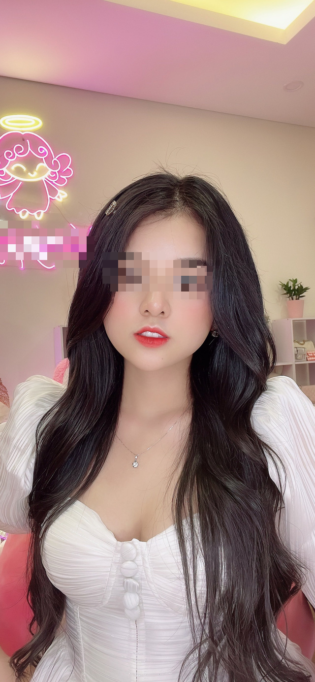 Popular Streamer Reveals Betrayal by Younger Boyfriend 4 edit photo 8 16422454738171350319650 1739778872012963253078