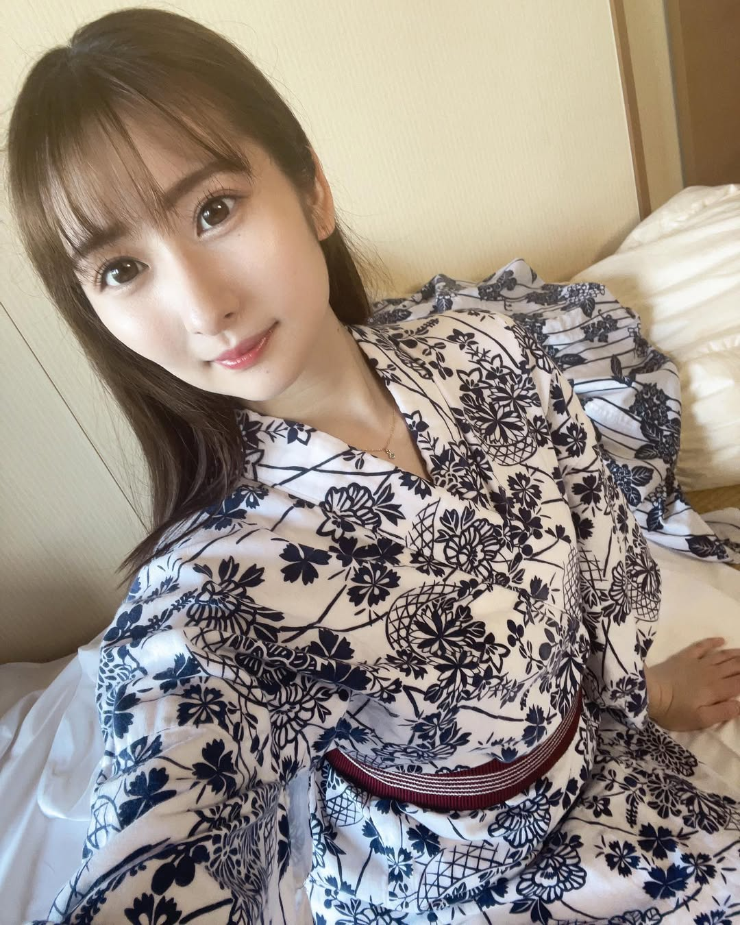 Yua Mikami's Colleague Caught Cheating with Baseball Star 5 Jun Suehiro at baseball stadium