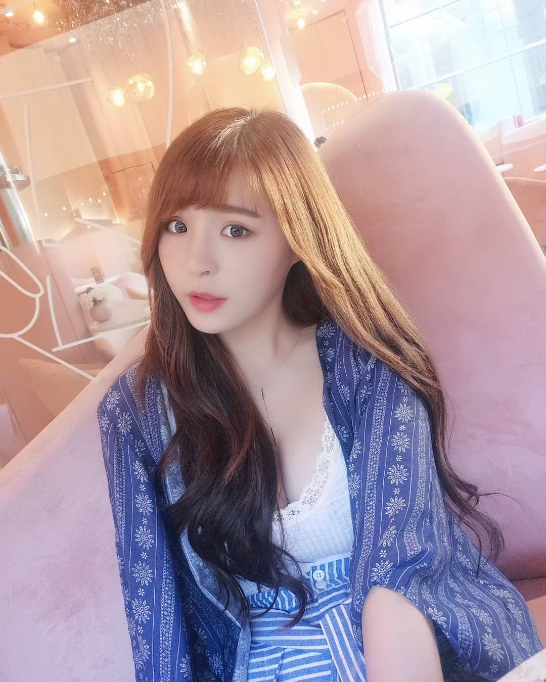 Hot Girl Shares Shocking Experience with Creepy Photographer 1 Yuan Yuan, popular hot girl