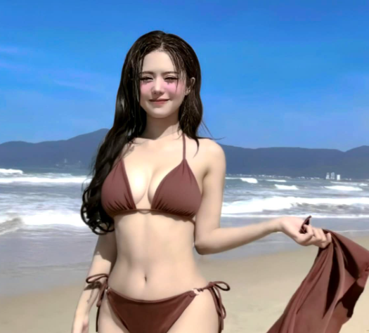 Streamer YuGi Flaunts Bikini Look, Eyes Arena of Valor Beauty Contest 4 YuGi confident and natural in photoshoot