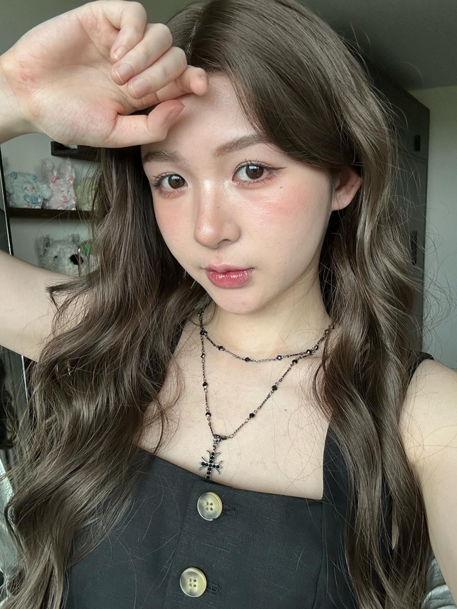 ADC's Girlfriend Stuns Fans in Bikini Photos 2 48053568025859068049345972891276739303172456n 1741921647463680519094
