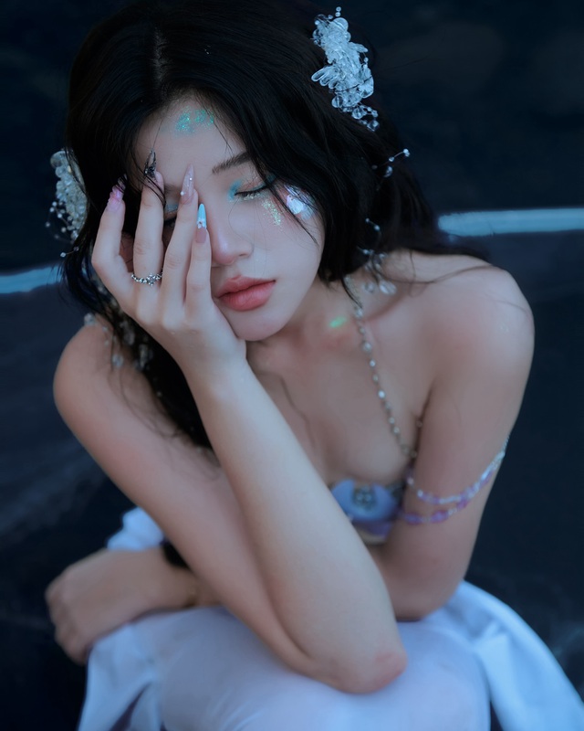 Hot Girl Khánh Ly Vương Stuns as a Gorgeous Mermaid 8 484401083182880240792166757910591240862658072n 1742460610106816576238