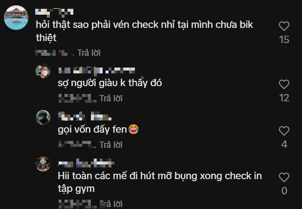 Gym Girl’s Strange Move Sparks Online Curiosity 4 TikToker adjusting gym clothes