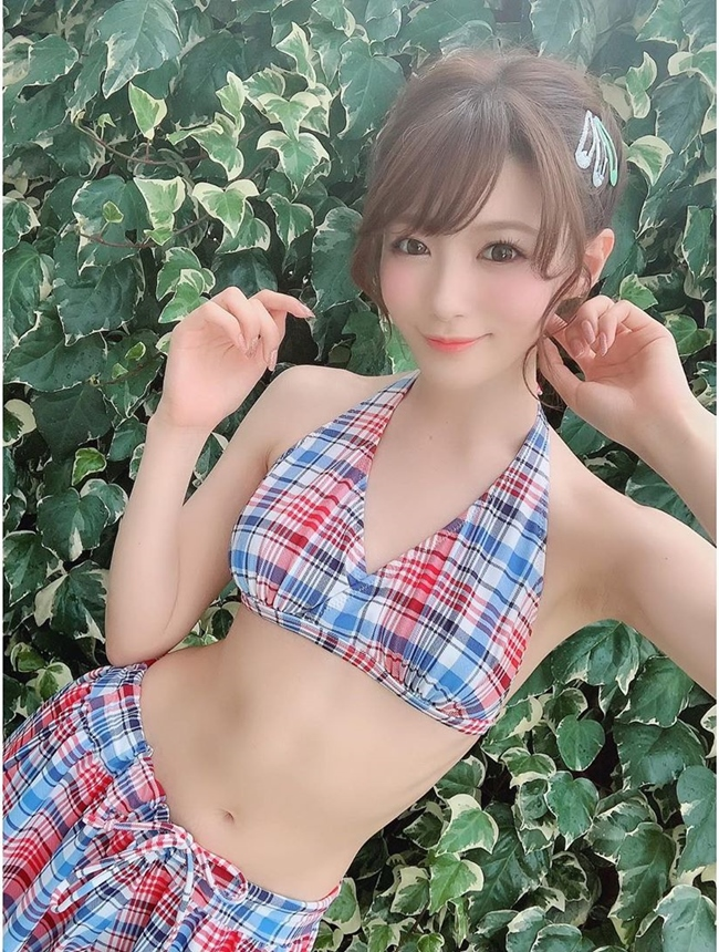 Aizawa Minami’s Stunning Rise After Yua Mikami’s Retirement 3 Aizawa Minami businesswoman