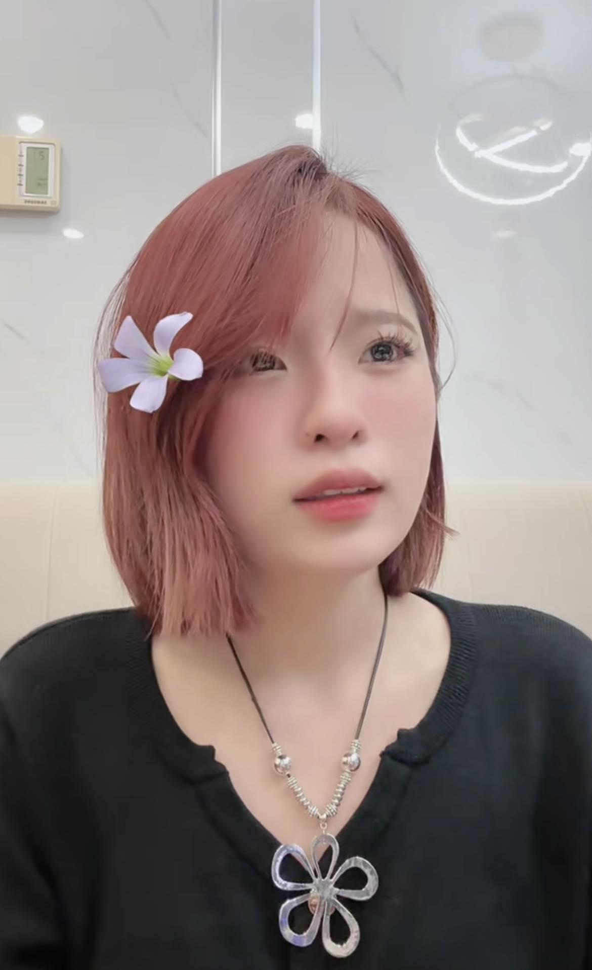 Streamer Bọt iu Surprises Fans with Drama on Ngọc Kem’s Live 1 photo 1743210083124 174321008455818530868
