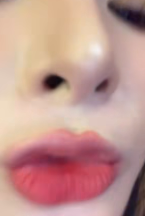 Quỳnh Alee’s Playful Video Wins Over 1.5M Fans 2 Quỳnh Alee smiling in video