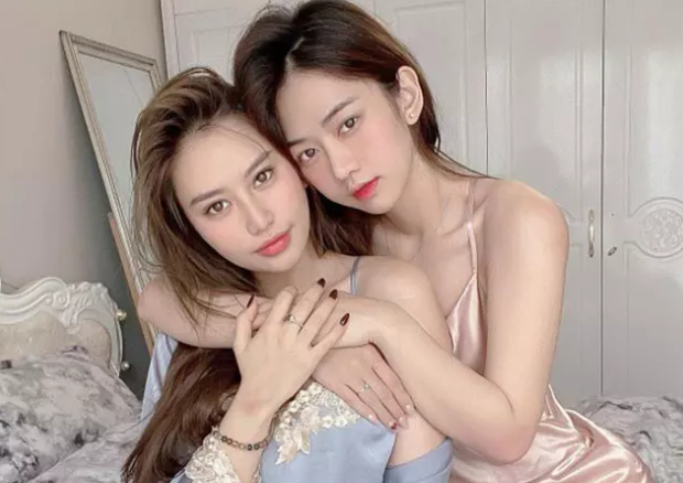 Lê Bống’s Gym Buddy Shares Easy Bed Stretch Routine 1 screenshot 2025 03 20 105014 17424426211951730647264