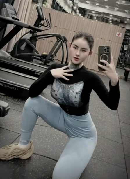 Ngân Baby Stuns Fans with Stunning Glow-Up and Confidence 6 Ngân Baby fitness