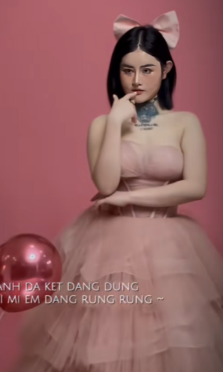 Ngân Baby Stuns Fans with Stunning Glow-Up and Confidence 7 Ngân Baby confident pose
