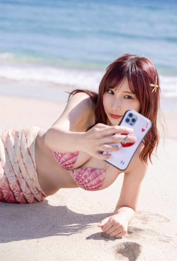 Nami cosplay close-up