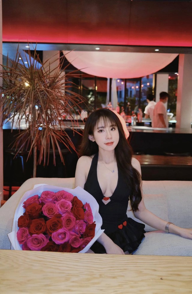 Pool Star Lê Tuyết Anh’s Sweet Caption Sparks Fan Frenzy 2 46599997623485906688197301181466502433735665n 1740298714470129673989 17445363271261079235035 1744597672334 1744597672874684216771