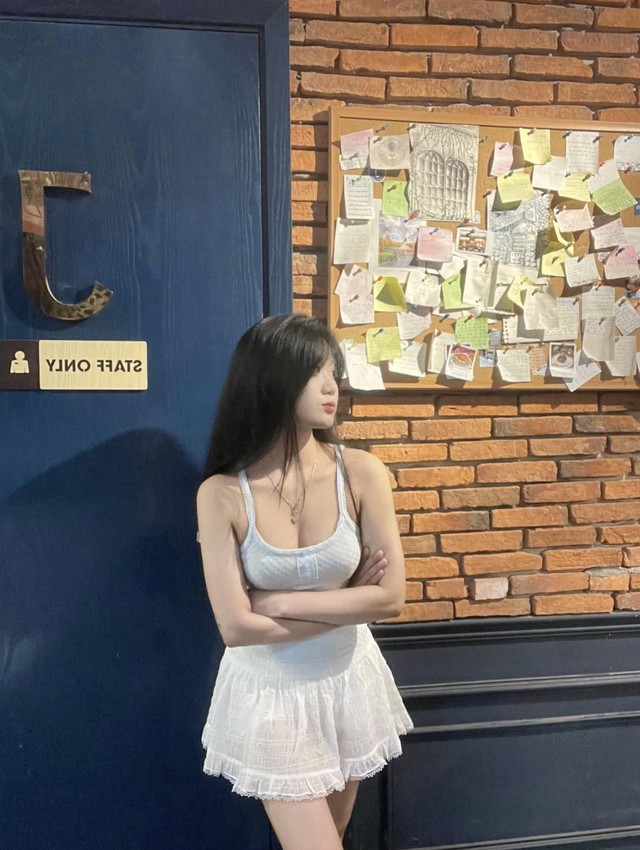 TikToker Phanh Ne's Comeback After Viral Drama 4 Phanh Ne looking confident and happy