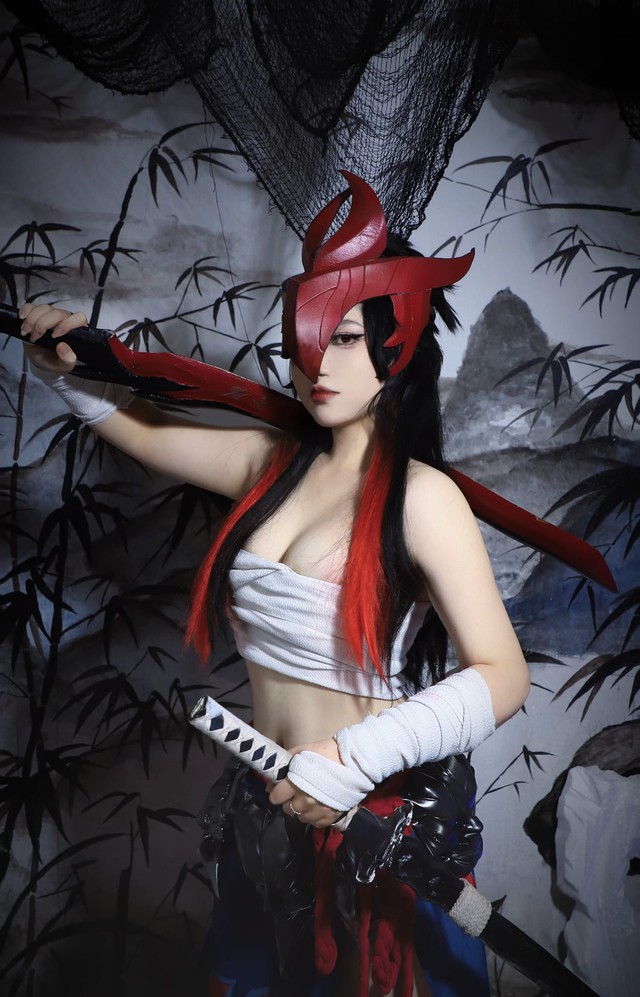 Cosplayer Claps Back Hard at Haters Over Her Sexy Looks 2 47751431911449312136966522381584962745833641n 17435831625051612504619