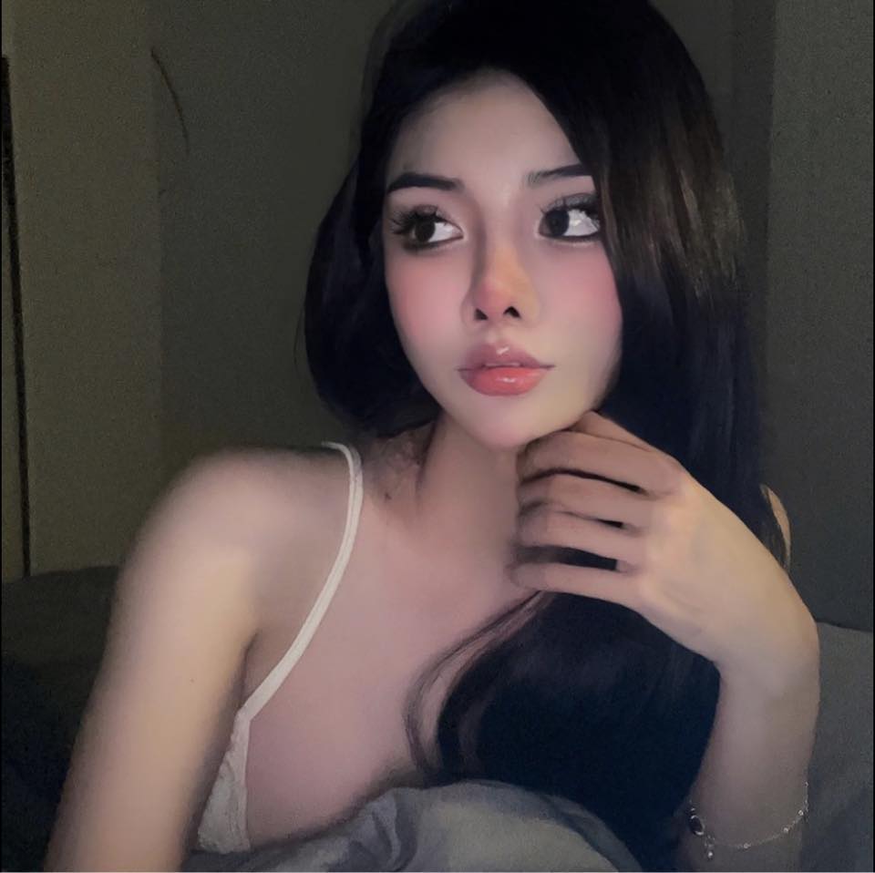 Liên Quân Star Châu Ngọc Như Stuns Fans with Her Stunning Looks 4 48676976920789713725823395684498719997780235n 17442545899161007665251 1744256485232 17442564854641934147738