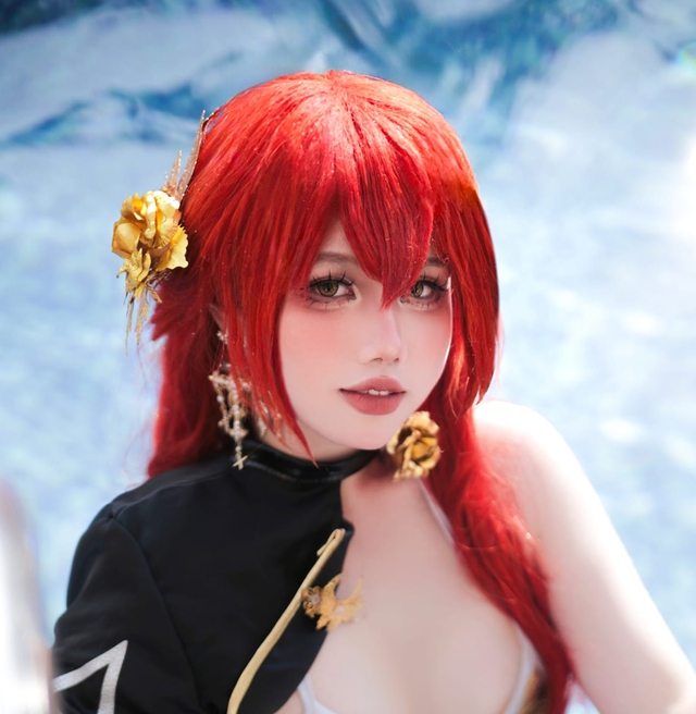Cosplayer Claps Back Hard at Haters Over Her Sexy Looks 5 edit 47758413911480160667215003591947635071769281n 1743583304423346092851