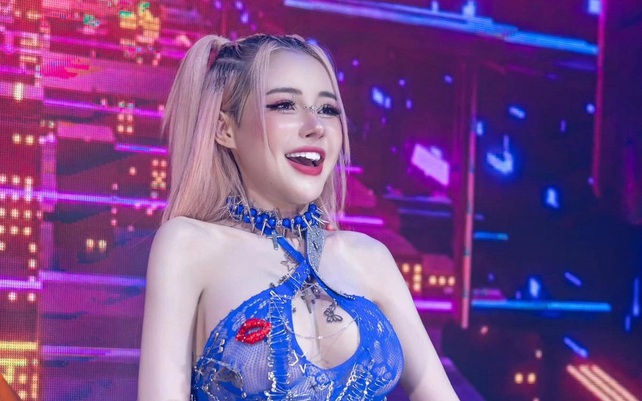 DJ Dolly Trang Claps Back at Ngân 98 Copycat Claims 1 DJ Ngân 98 in bold fashion