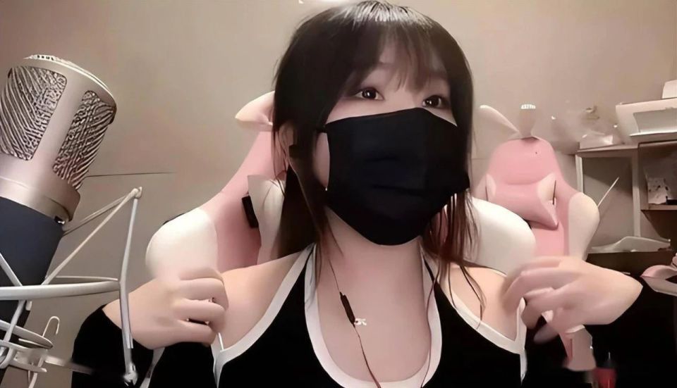 Top Streamer Tiểu Đoàn Đoàn Sparks Buzz After Surprise Comeback 1 Tiểu Đoàn Đoàn streaming