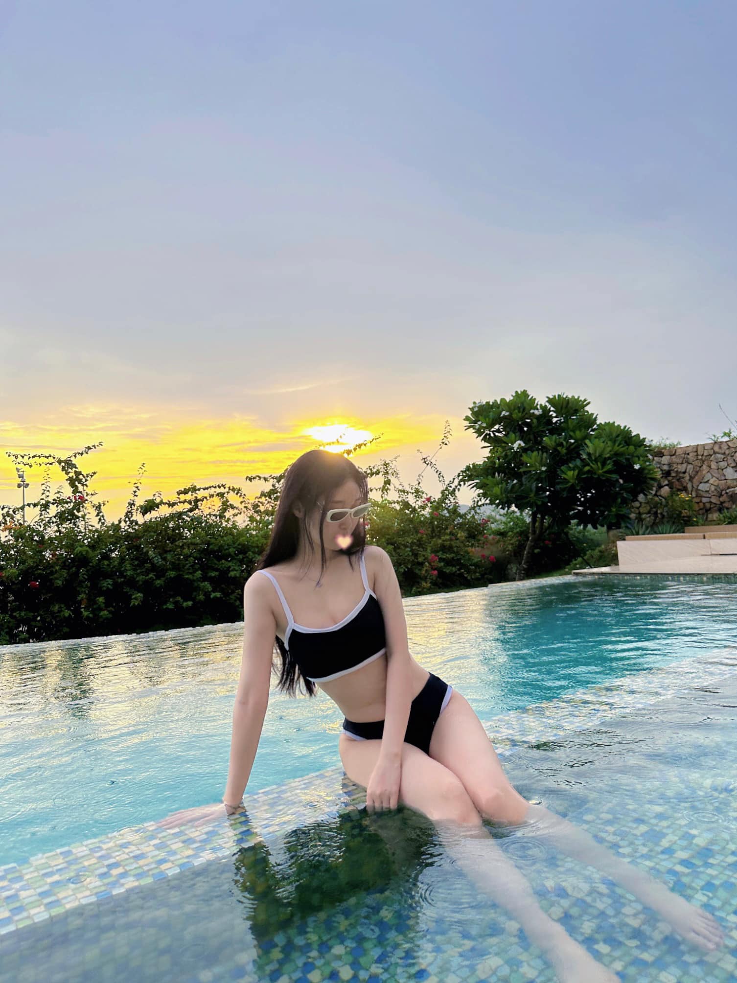 Streamer Chubby Faces Backlash Over Old Pics with Team Refund 8 48096919511620965819506996337858384398521166n 1747797588249582630814 1747881157951 17478811580421181659879