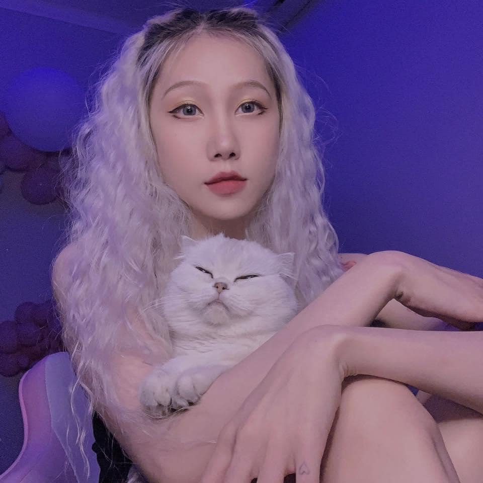 Alicia Meow streaming