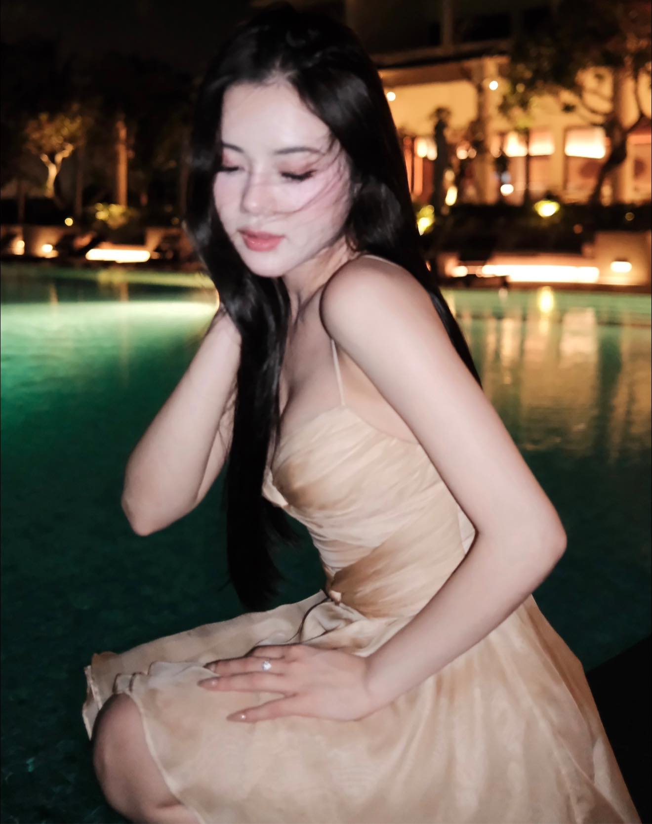 Bò Chảnh smiling in casual outfit