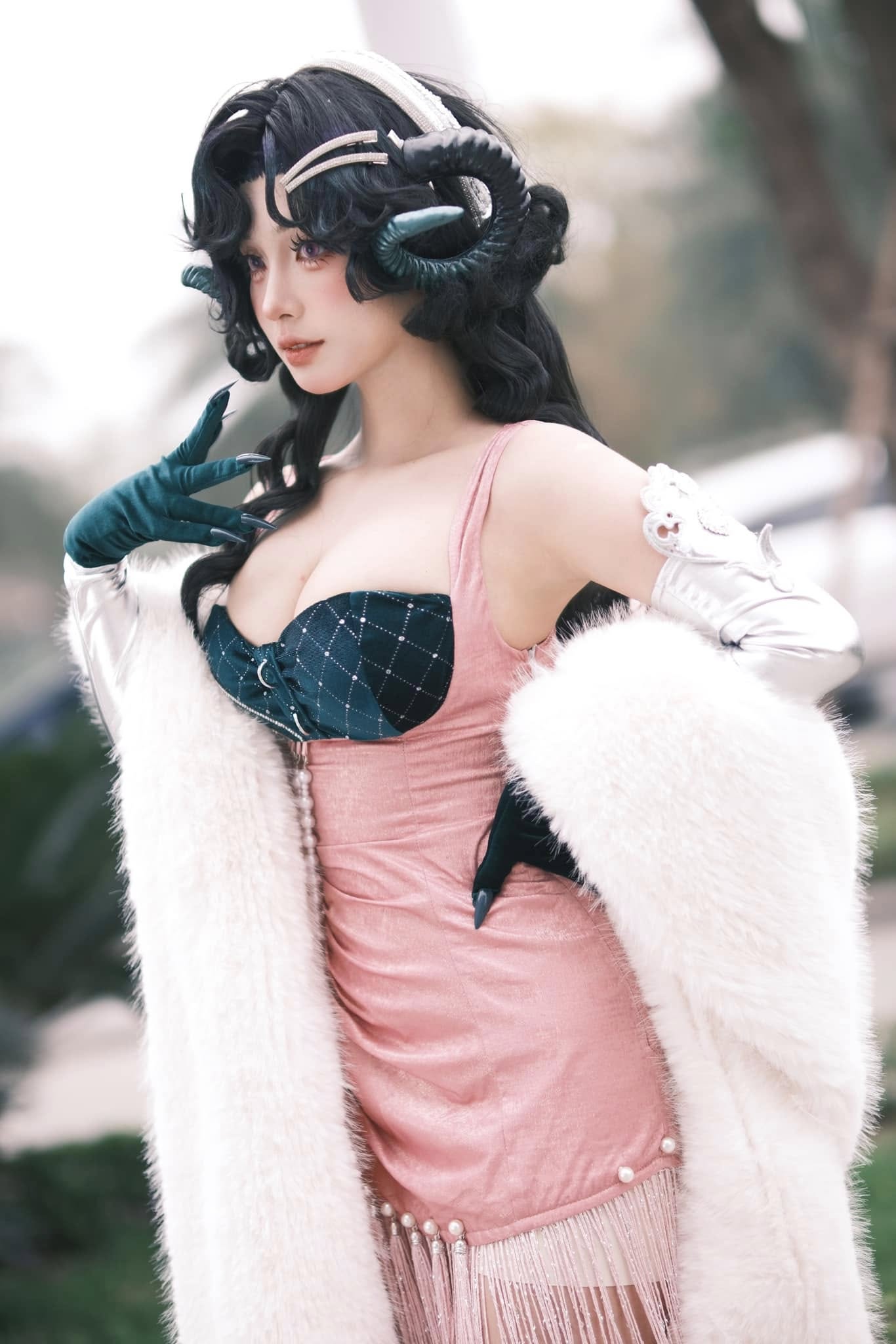 Cosplayer’s Bare-Faced Moment Wins Hearts Online 3 49417972236798128723148511018790601375375172n 1746507309897297497904 1746516742380 1746516742598961940393