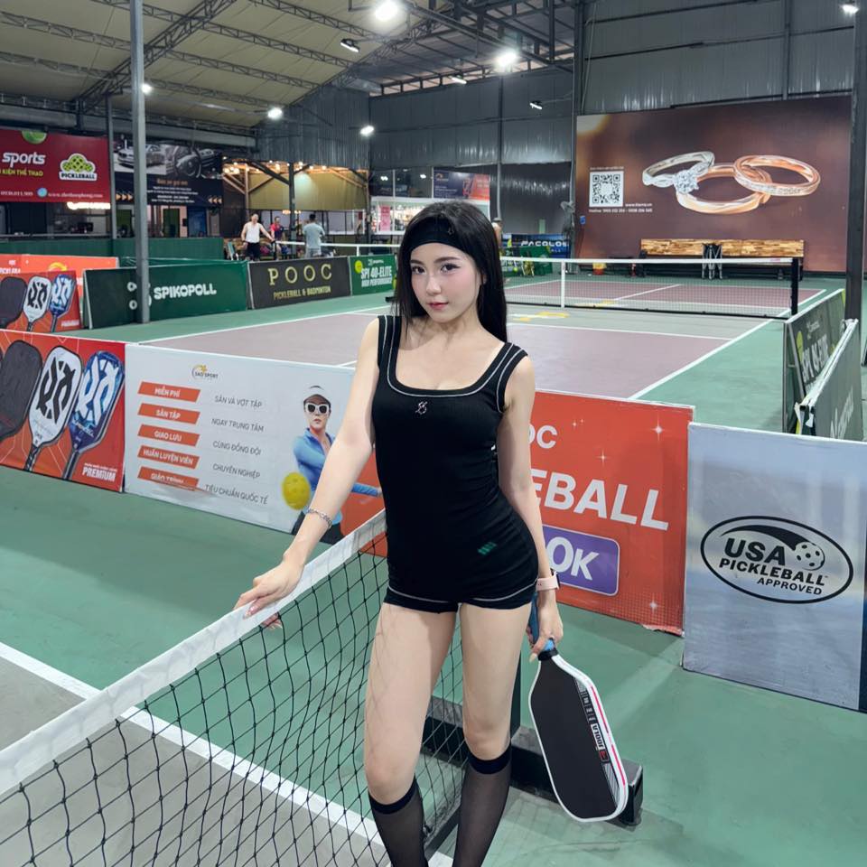 Pickleball Star Sparks Debate with Dance Moves on Court 2 49557574710971853924351227421057281764074762n 1747299681015436720224 1747301253086 1747301253655359702134