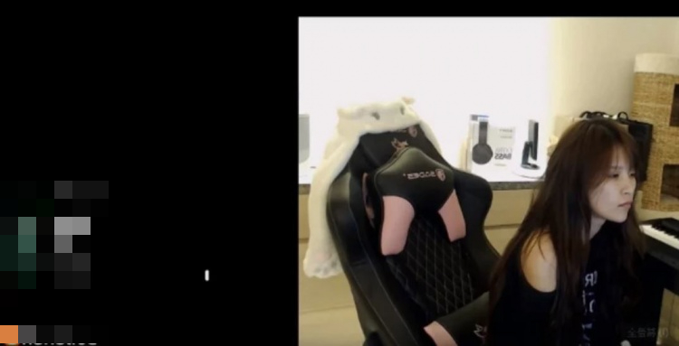 Streamer Caught Picking Nose On Live Stream Sparks Backlash 3 base64 1748239260153629652940 1748318655528 17483186556051423279948 1748320749520 17483207496571904863730