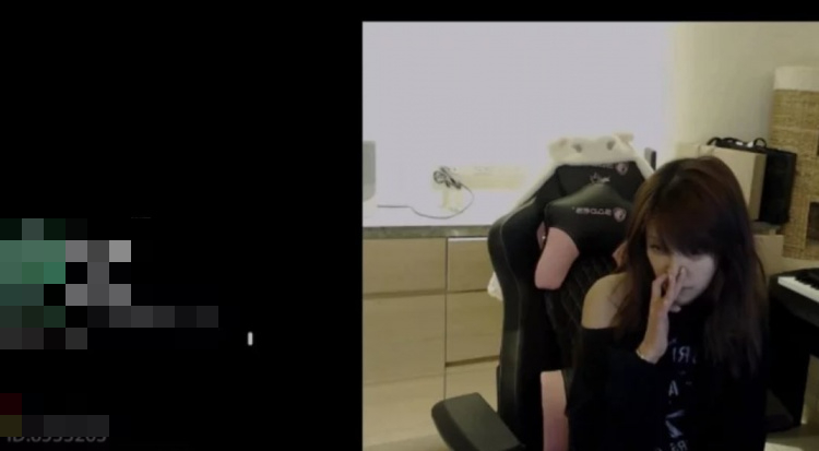 Streamer Caught Picking Nose On Live Stream Sparks Backlash 4 photo 1748320776015 1748320776142754197324