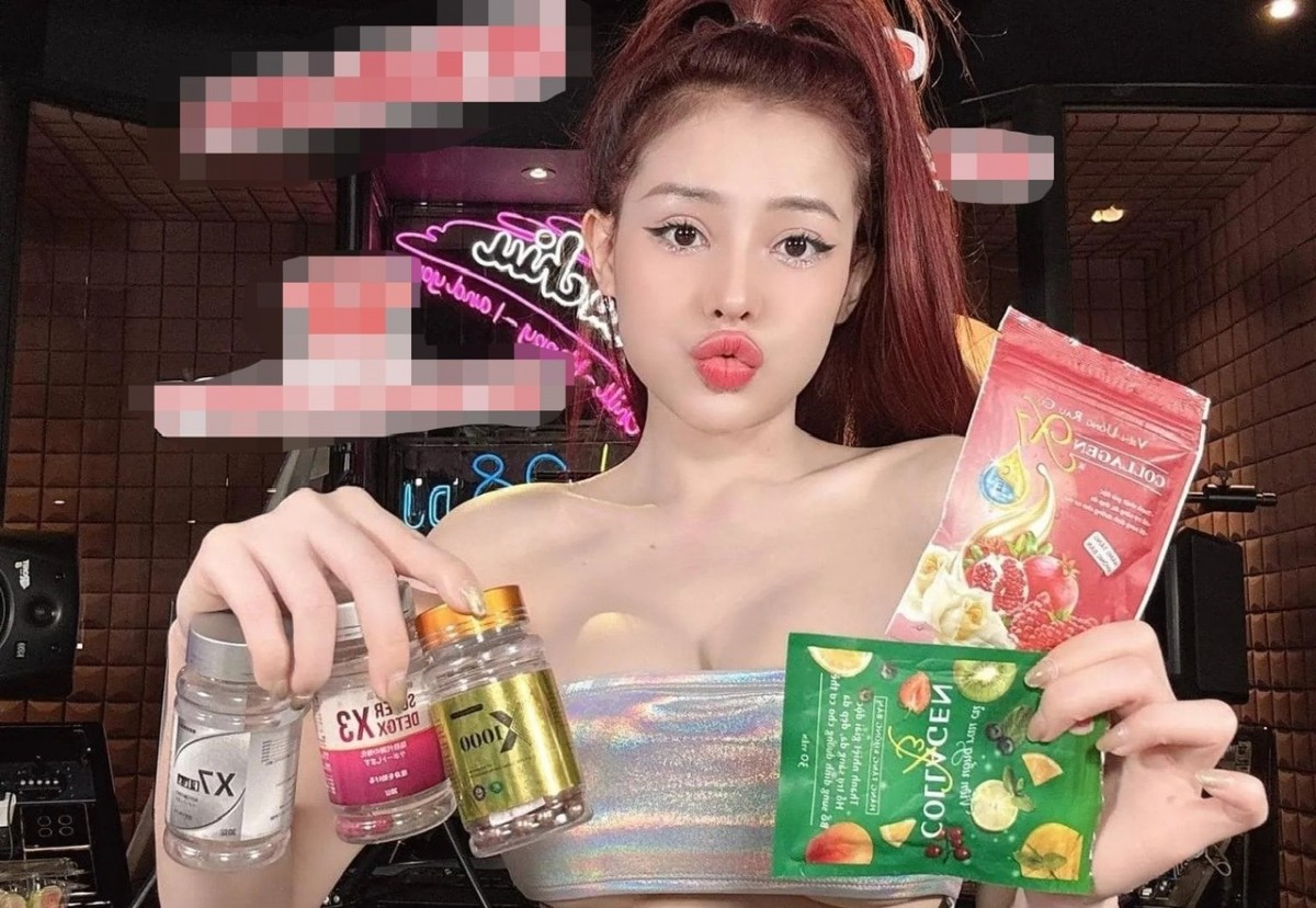 Authorities Warn Against DJ Ngân 98’s Promoted Weight Loss Products 1 DJ Ngân 98 promoting slimming pills on her personal Facebook.