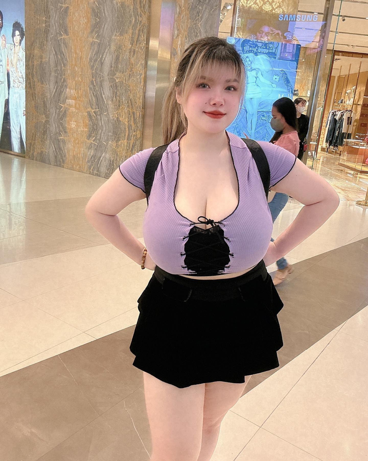 Thu Trang’s Bold Comeback After Breast Reduction Surgery 2 Thu Trang after breast reduction surgery