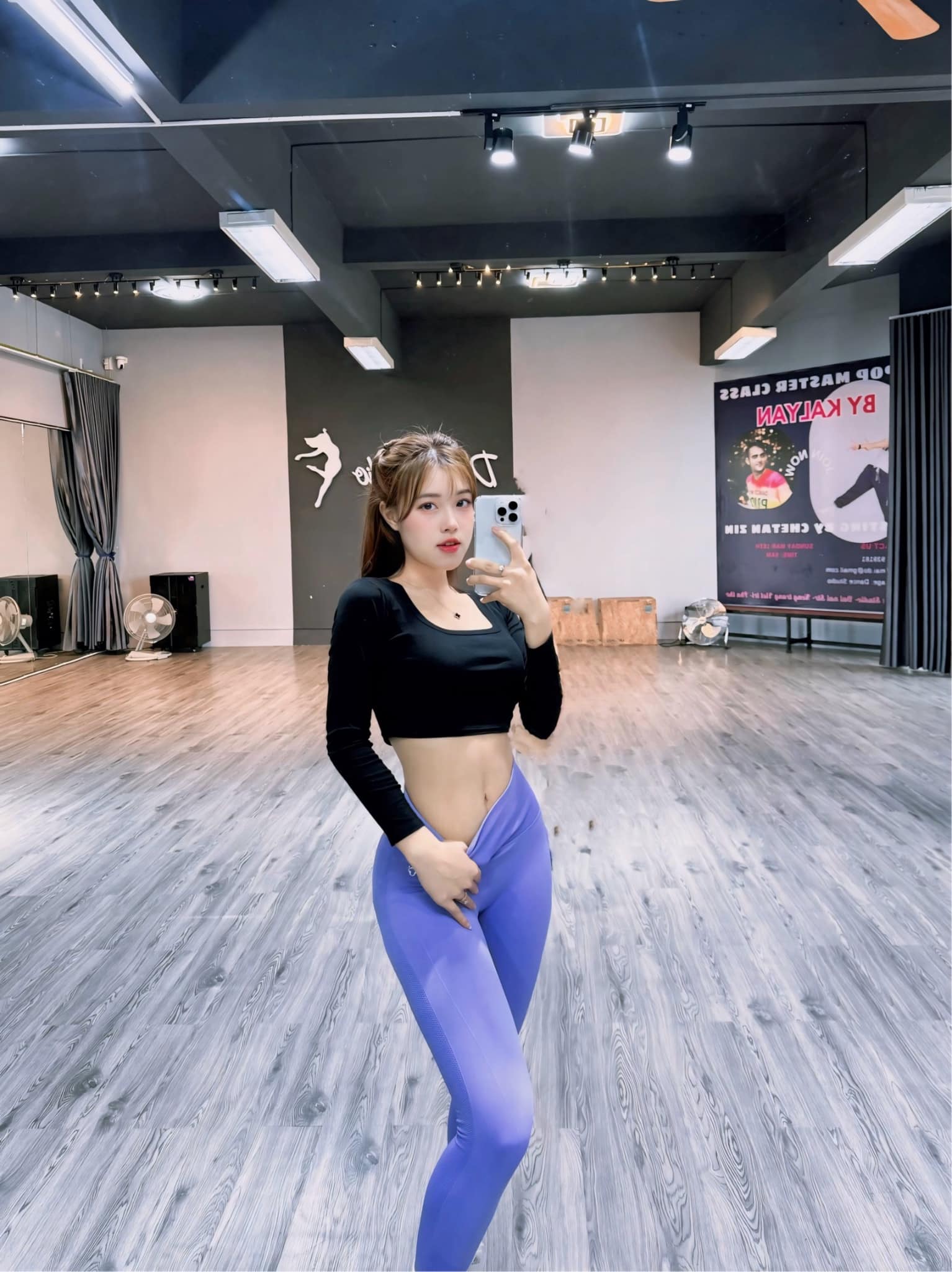 Runner Trà My Shuts Down Critics Calling Her Fake 14 48827200925960307972602165598431677949150598n 17490986534022022423872 1749099030525 1749099030640983791326