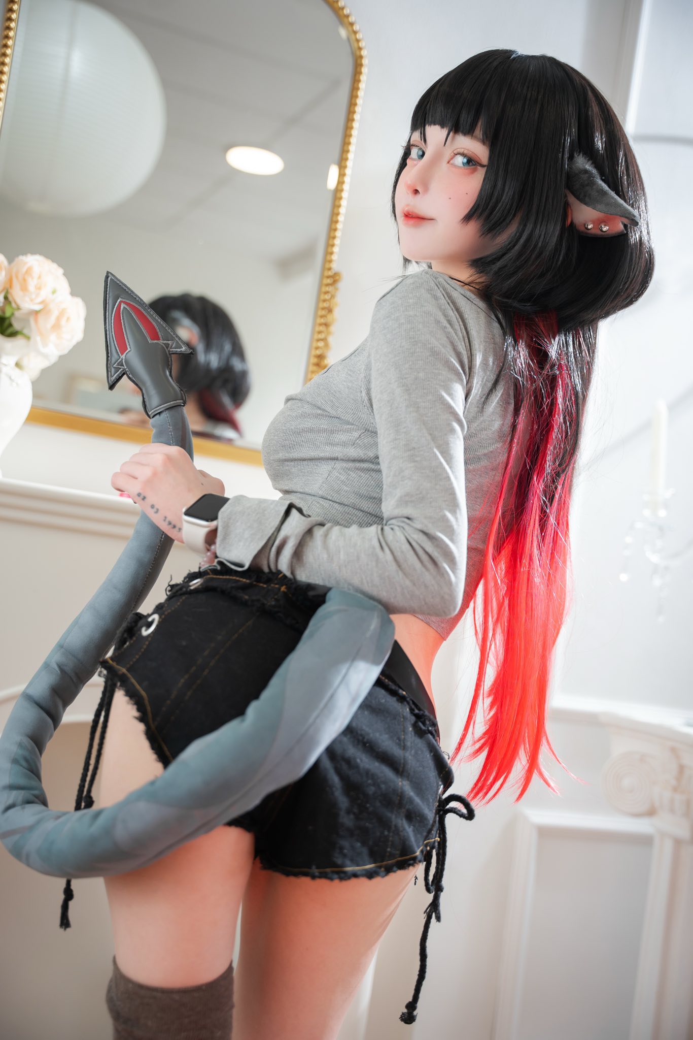 Le Josette’s Stunning Spider-Man Cosplay Sparks Buzz 6 Le Josette cosplay photo