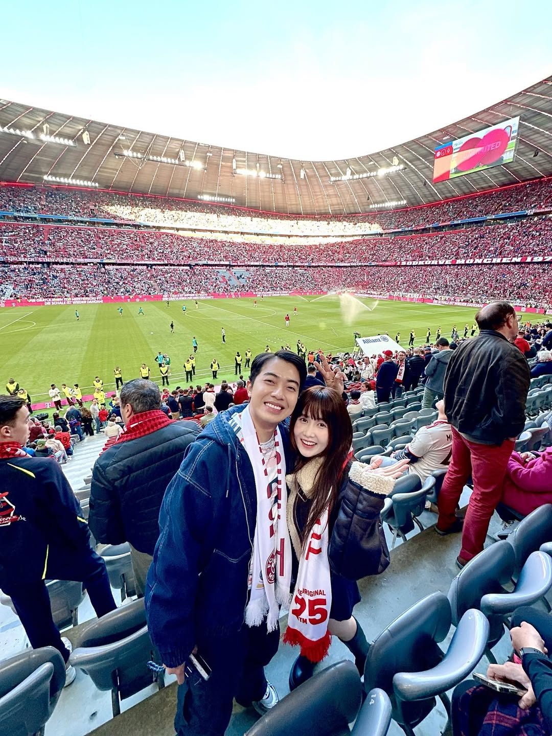 Mai Quỳnh Anh and Cris Phan couple portrait