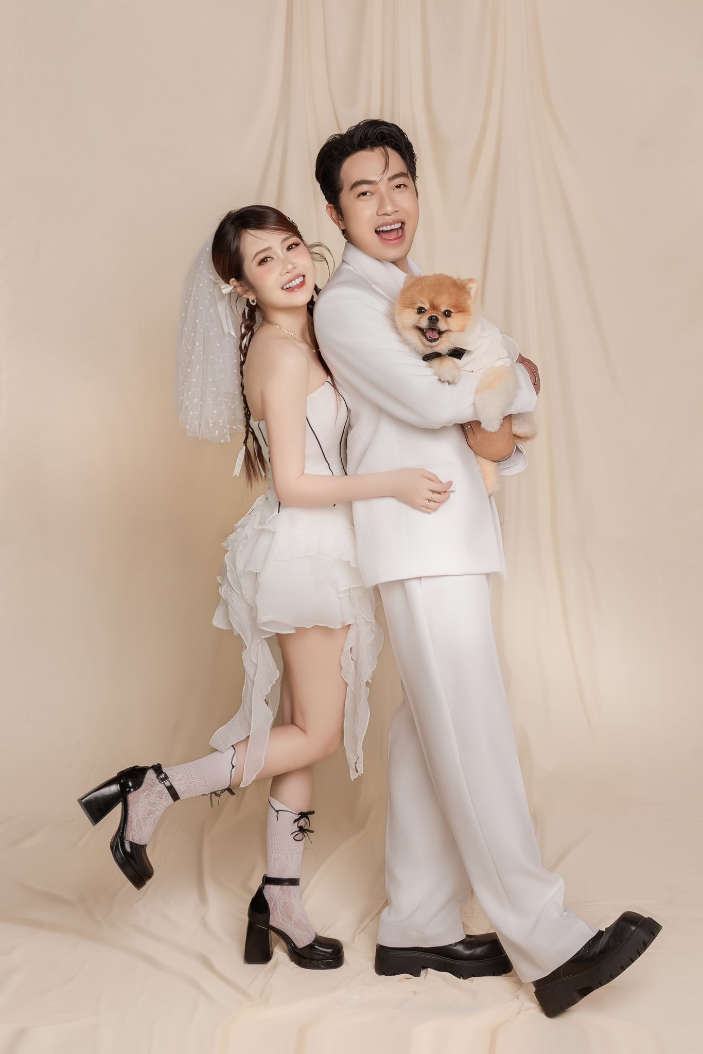 Mai Quỳnh Anh and Cris Phan couple photoshoot