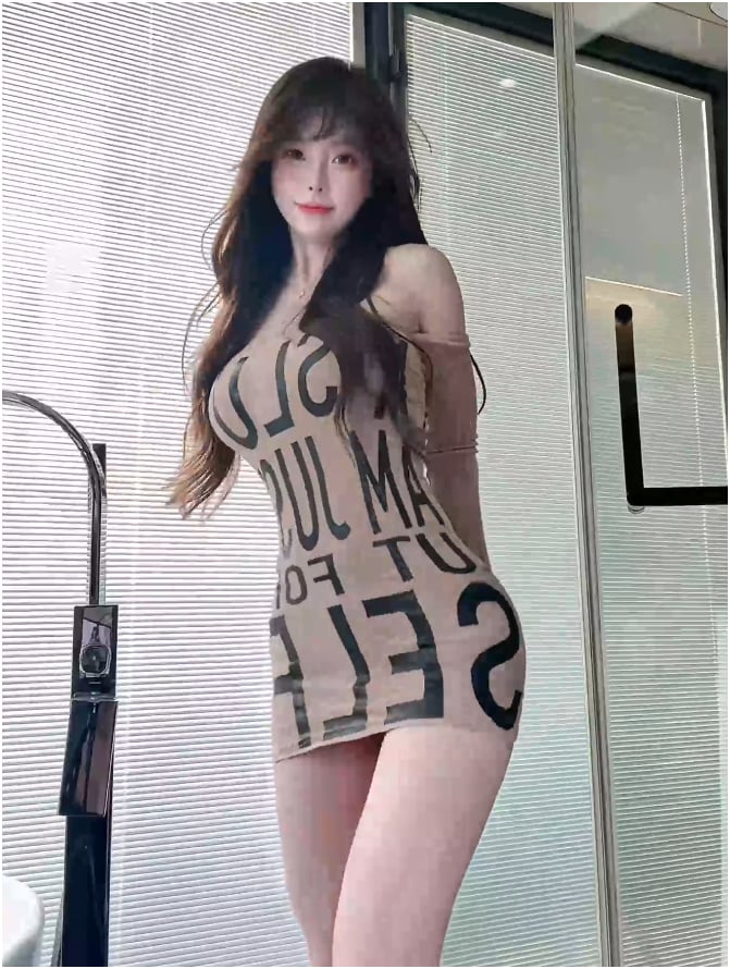 abad1c34 7bcb 4a8c b7f4 2c8ca1fb005f 1750553582439377216319 1750585049553 1750585049834515364656