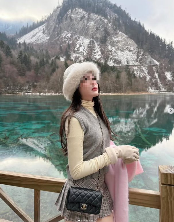 Babyboo Claps Back at Haters After Drama and Leaks 2 Babyboo enjoying a scenic travel moment