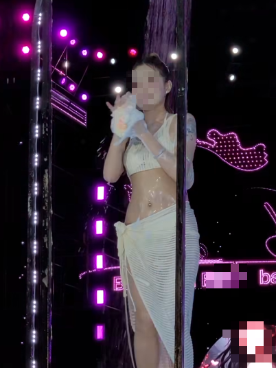 Dancer’s Risky Shower Performance Sparks Online Concern 4 edit screenshot 2025 05 30 191104 174860720927659007 1748678349008 17486783492011083055329
